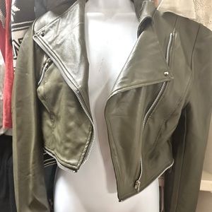 Women’s High Rise Moto Grey Leather Jacket!